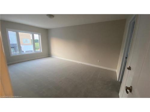 8 Visionary Avenue, Kitchener, ON - Indoor Photo Showing Other Room