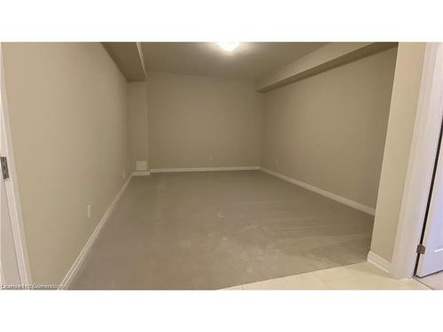 8 Visionary Avenue, Kitchener, ON - Indoor Photo Showing Other Room