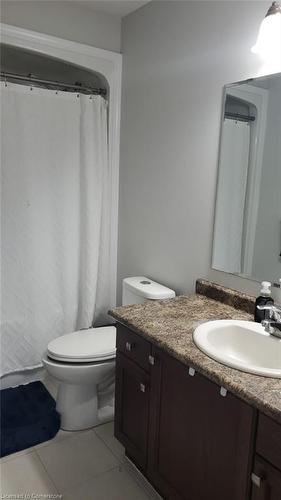 226 Maitland Street, Kitchener, ON - Indoor Photo Showing Bathroom