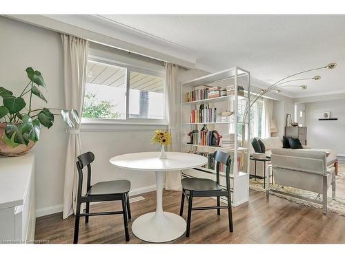 50 Jerseyville Road, Brantford, ON - Indoor Photo Showing Dining Room