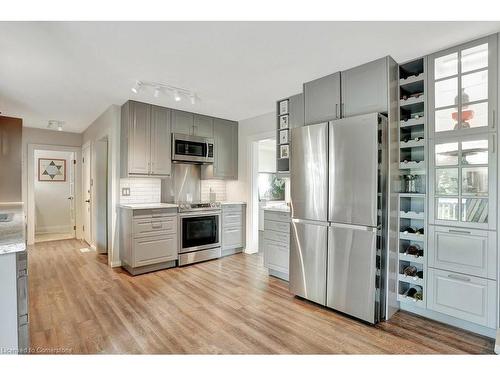 50 Jerseyville Road, Brantford, ON - Indoor Photo Showing Kitchen