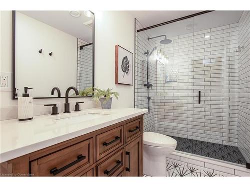 160 Redtail Street, Kitchener, ON - Indoor Photo Showing Bathroom