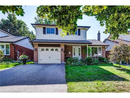 275 Canterbury Drive, Waterloo, ON - Outdoor With Facade