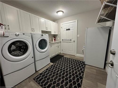 480 Grand Trunk Street, Palmerston, ON - Indoor Photo Showing Laundry Room