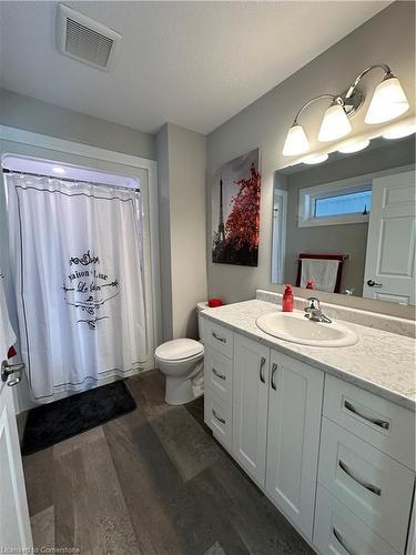 480 Grand Trunk Street, Palmerston, ON - Indoor Photo Showing Bathroom