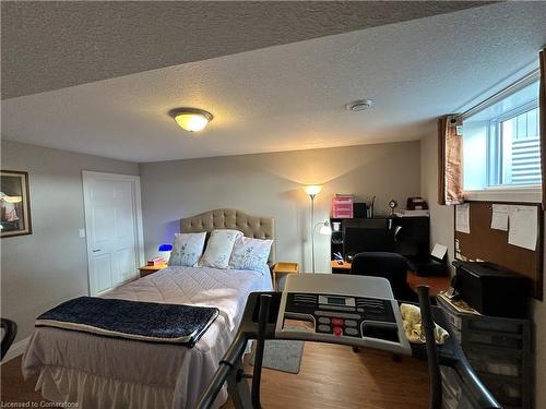 480 Grand Trunk Street, Palmerston, ON - Indoor Photo Showing Bedroom