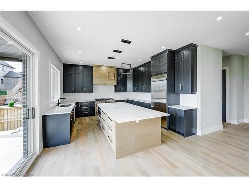 85 Crestview Drive, Komoka, ON - Indoor Photo Showing Kitchen