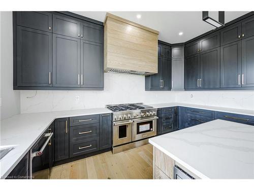 85 Crestview Drive, Komoka, ON - Indoor Photo Showing Kitchen