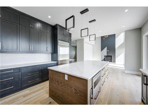 85 Crestview Drive, Komoka, ON - Indoor Photo Showing Kitchen