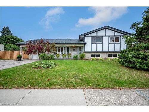 4 Countryside Crescent, Kitchener, ON - Outdoor