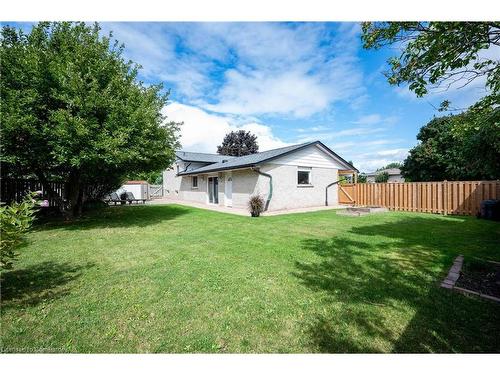 4 Countryside Crescent, Kitchener, ON - Outdoor