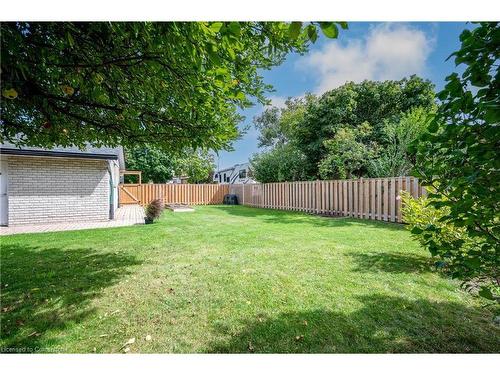 4 Countryside Crescent, Kitchener, ON - Outdoor