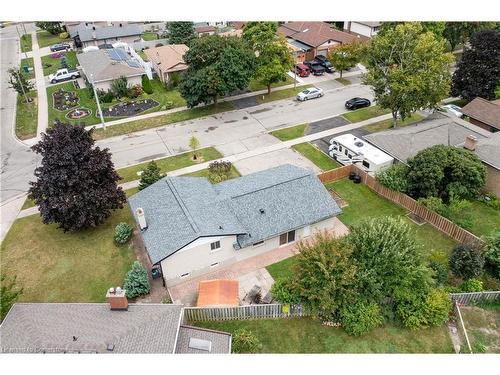 4 Countryside Crescent, Kitchener, ON - Outdoor