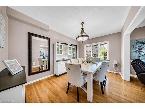 2 Pilgrim Place, Brampton, ON - Indoor Photo Showing Dining Room