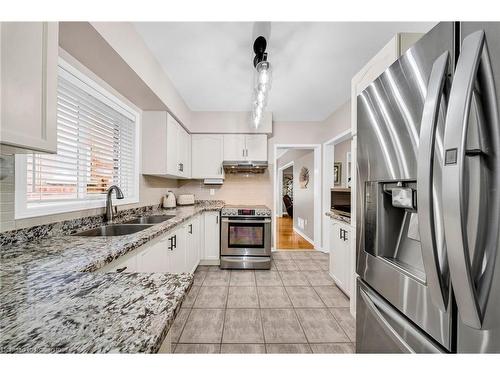 2 Pilgrim Place, Brampton, ON - Indoor Photo Showing Kitchen With Double Sink