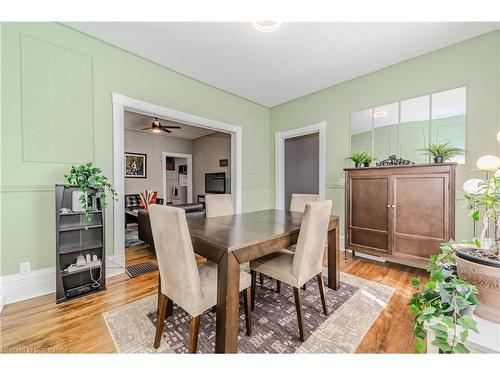 70 Beverly Street, Cambridge, ON - Indoor Photo Showing Dining Room