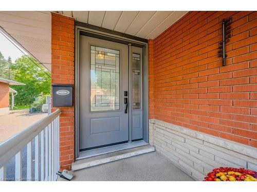 199 Fourth Avenue, Kitchener, ON - Outdoor With Exterior