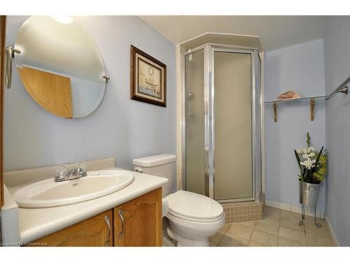 611-237 King Street W, Cambridge, ON - Indoor Photo Showing Bathroom