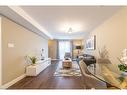 4-122 Courtland Avenue E, Kitchener, ON  - Indoor Photo Showing Living Room 