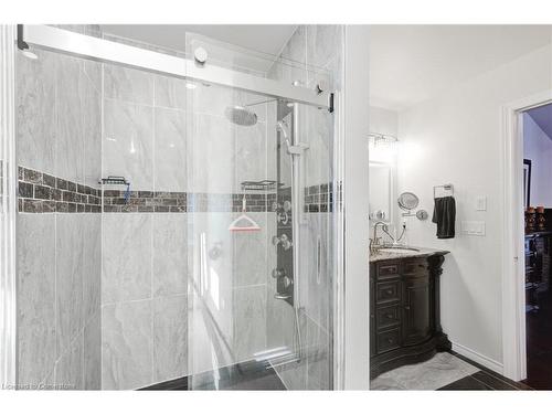 9617 Currie Road, Dutton, ON - Indoor Photo Showing Bathroom