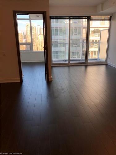 3609-19 Bathurst Street, Toronto, ON - Indoor Photo Showing Other Room