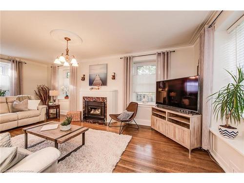 135 Union Street W, Fergus, ON - Indoor Photo Showing Living Room With Fireplace