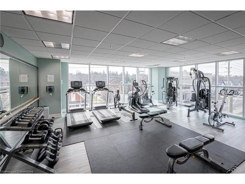 1701-144 Park Street, Waterloo, ON - Indoor Photo Showing Gym Room