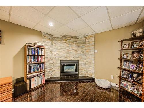 118 Glenvalley Drive, Cambridge, ON - Indoor With Fireplace