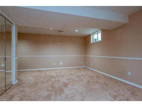 2 Benesfort Drive, Kitchener, ON - Indoor Photo Showing Other Room