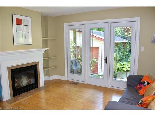 12 Richmond Avenue, Kitchener, ON - Indoor Photo Showing Living Room With Fireplace