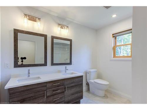 266 Bridge Street, Fergus, ON - Indoor Photo Showing Bathroom