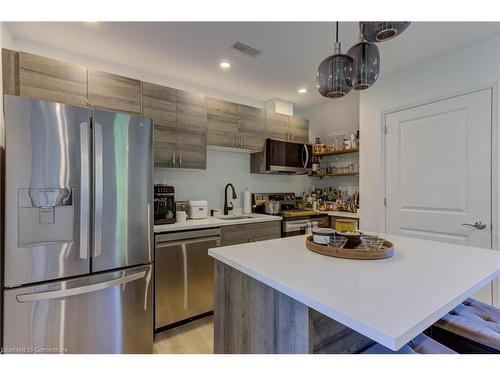 266 Bridge Street, Fergus, ON - Indoor Photo Showing Kitchen