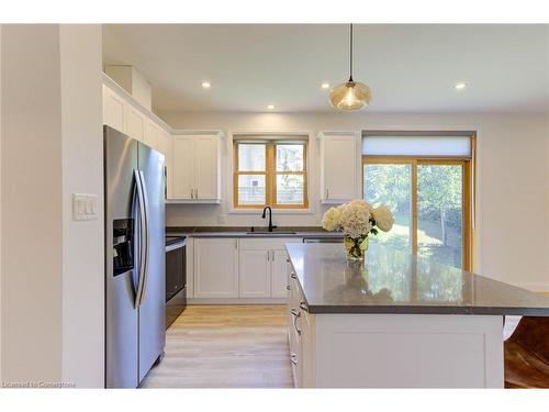 266 Bridge Street, Fergus, ON - Indoor Photo Showing Kitchen