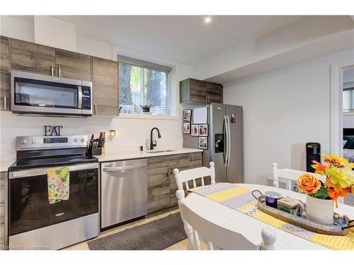 266 Bridge Street, Fergus, ON - Indoor Photo Showing Kitchen