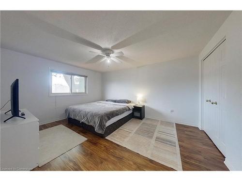 80 Burnham Court, Stratford, ON - Indoor Photo Showing Bedroom