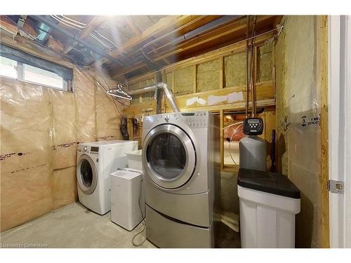 80 Burnham Court, Stratford, ON - Indoor Photo Showing Laundry Room