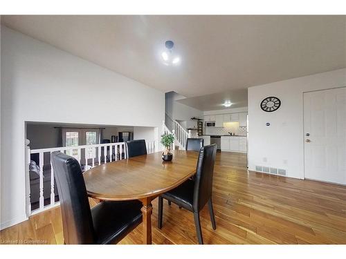 80 Burnham Court, Stratford, ON - Indoor Photo Showing Dining Room