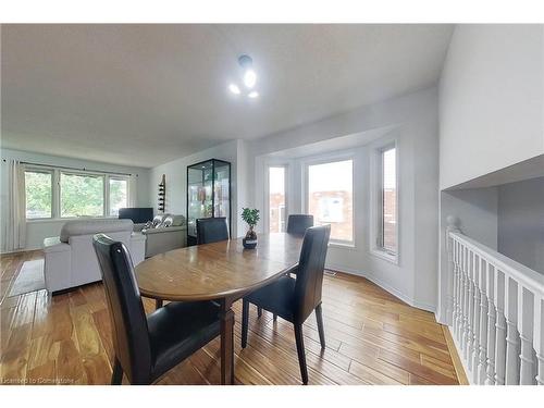 80 Burnham Court, Stratford, ON - Indoor Photo Showing Dining Room