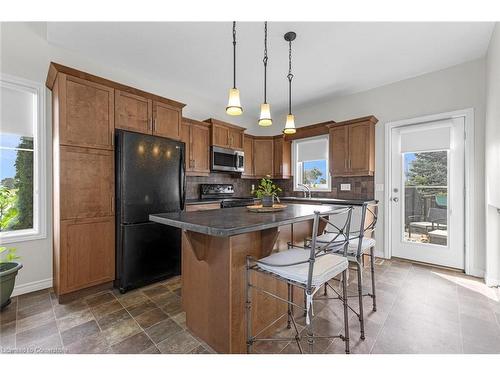 149 Penhale Avenue, Elgin, ON - Indoor Photo Showing Kitchen