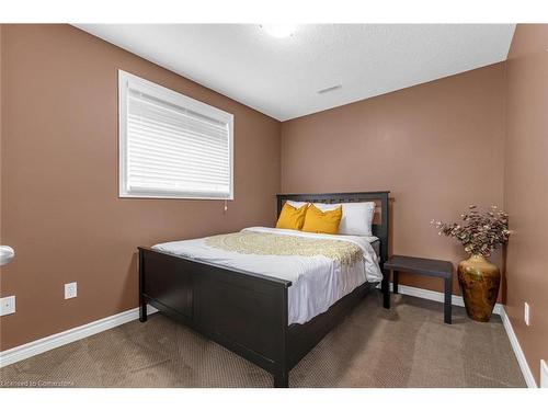 149 Penhale Avenue, Elgin, ON - Indoor Photo Showing Bedroom