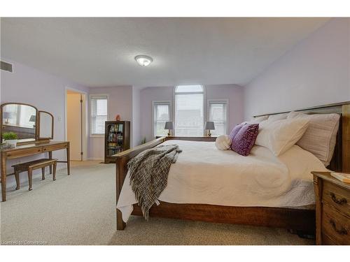 169 Patton Drive, Cambridge, ON - Indoor Photo Showing Bedroom