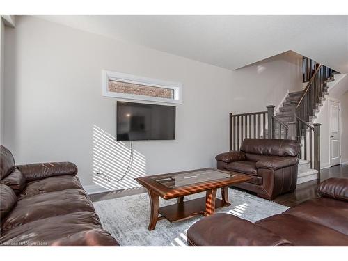 621 Wild Rye Street, Waterloo, ON - Indoor Photo Showing Living Room