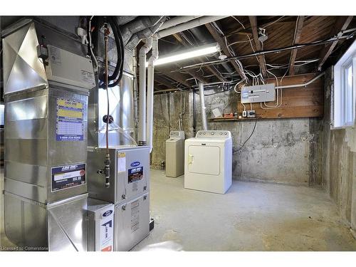 142 Winston Boulevard, Cambridge, ON - Indoor Photo Showing Basement