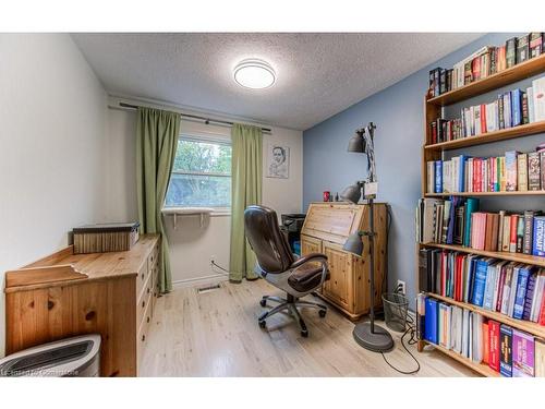 113 Jansen Avenue, Kitchener, ON - Indoor Photo Showing Office