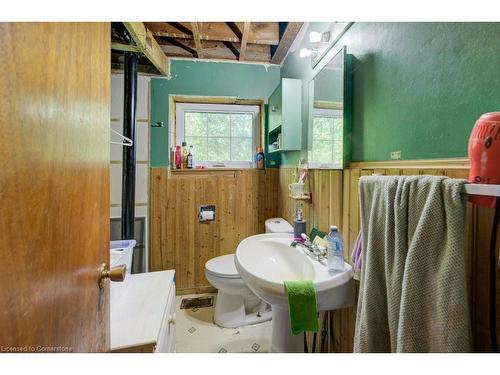 4988 Highway 9, Kincardine Twp, ON - Indoor Photo Showing Bathroom