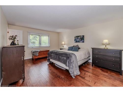 431 Stillmeadow Circle, Waterloo, ON - Indoor Photo Showing Bedroom