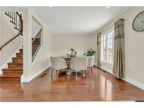 32 Elmpark Court, Brampton, ON - Indoor Photo Showing Other Room