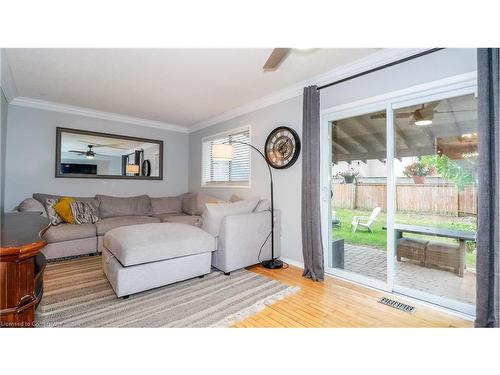 23 Wice Road, Barrie, ON - Indoor Photo Showing Living Room