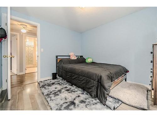 59 Lavender Road, Cambridge, ON - Indoor Photo Showing Bedroom