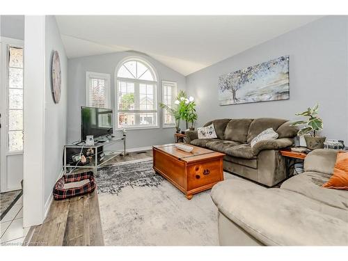 59 Lavender Road, Cambridge, ON - Indoor Photo Showing Living Room